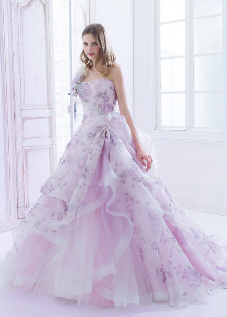 Blooming Trend! 25 Dreamy Wedding Dresses With Romantic Floral Print ...