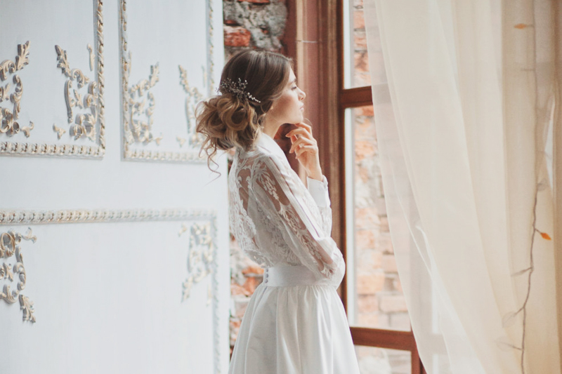 20 Ultra-Chic Wedding Dresses For The Modern Romantic Bride! - Praise ...