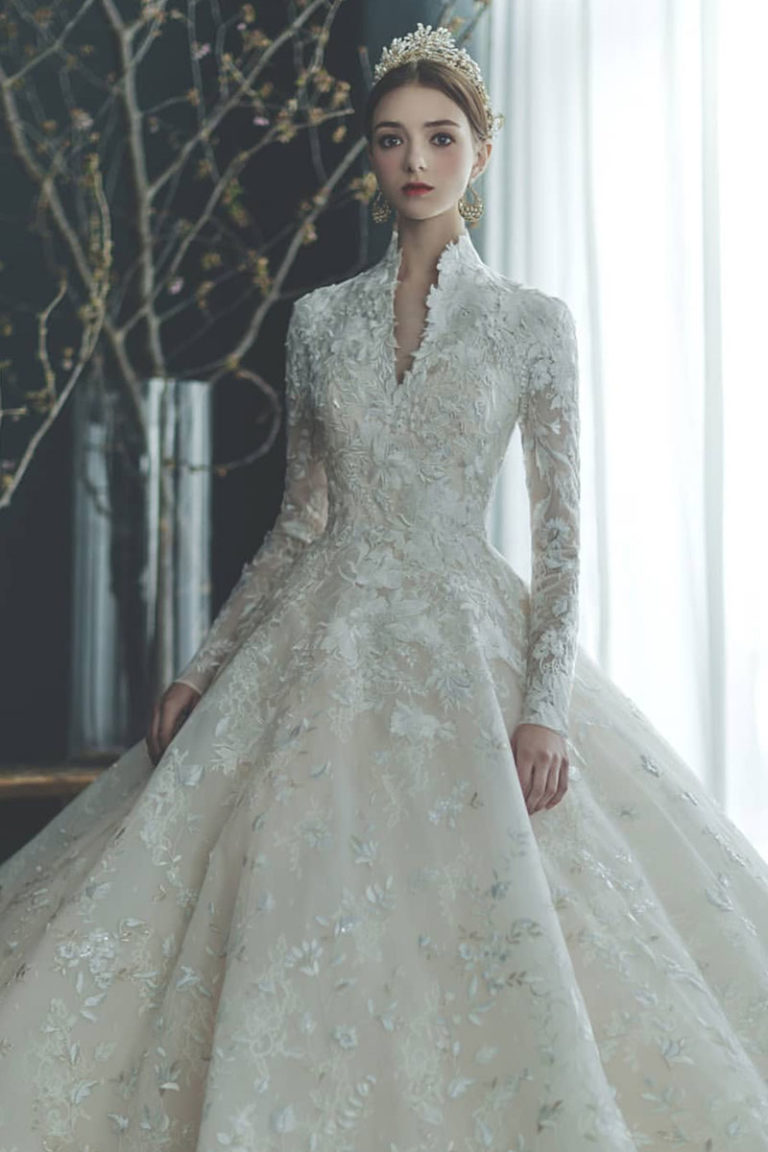 15 Statement Princess Wedding Dresses Fit For A Modern Regal Bride ...