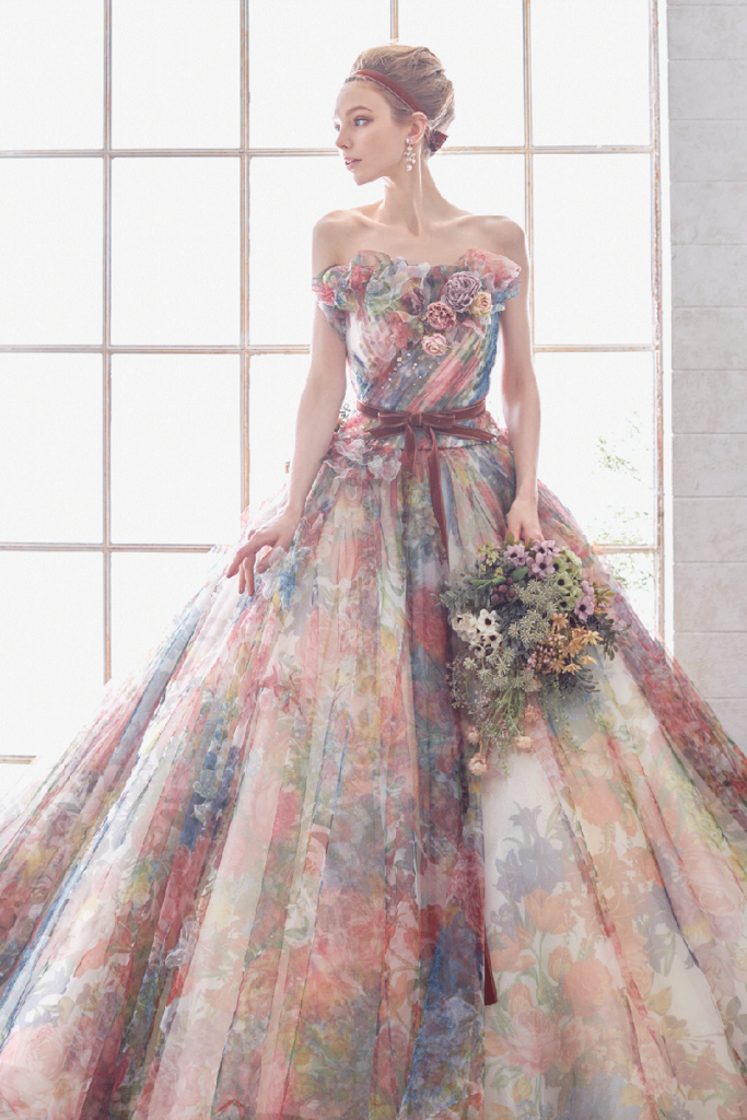 Unexpected Mix of Colors! 15 Colored Wedding Dresses and Evening Gowns ...